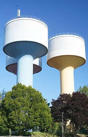 Foto över vattentornen i Karlstorp, Trollhättan