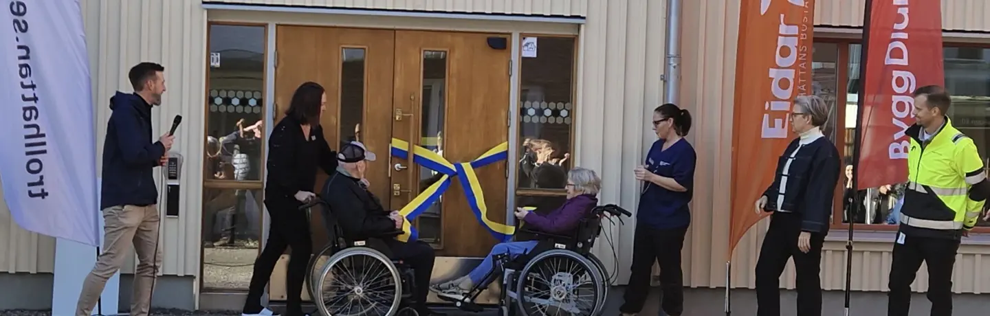 Elenor Olofsson, projektchef på Eidar, Christoffer Sundin, områdeschef Byggdialog och Marie Uls, verksamhetschef för särskilt boende för äldre Trollhättans stad 